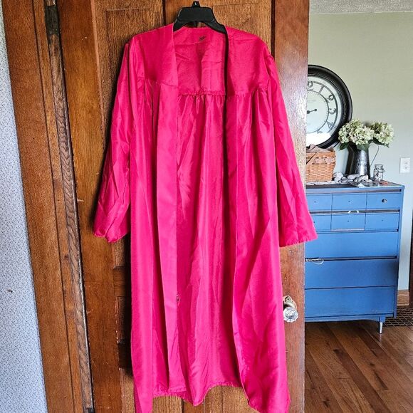 Jostens Red Graduation Gown 5'7"–5'9" | Classic Cap & Gown Ceremony Wear - Picture 3 of 3